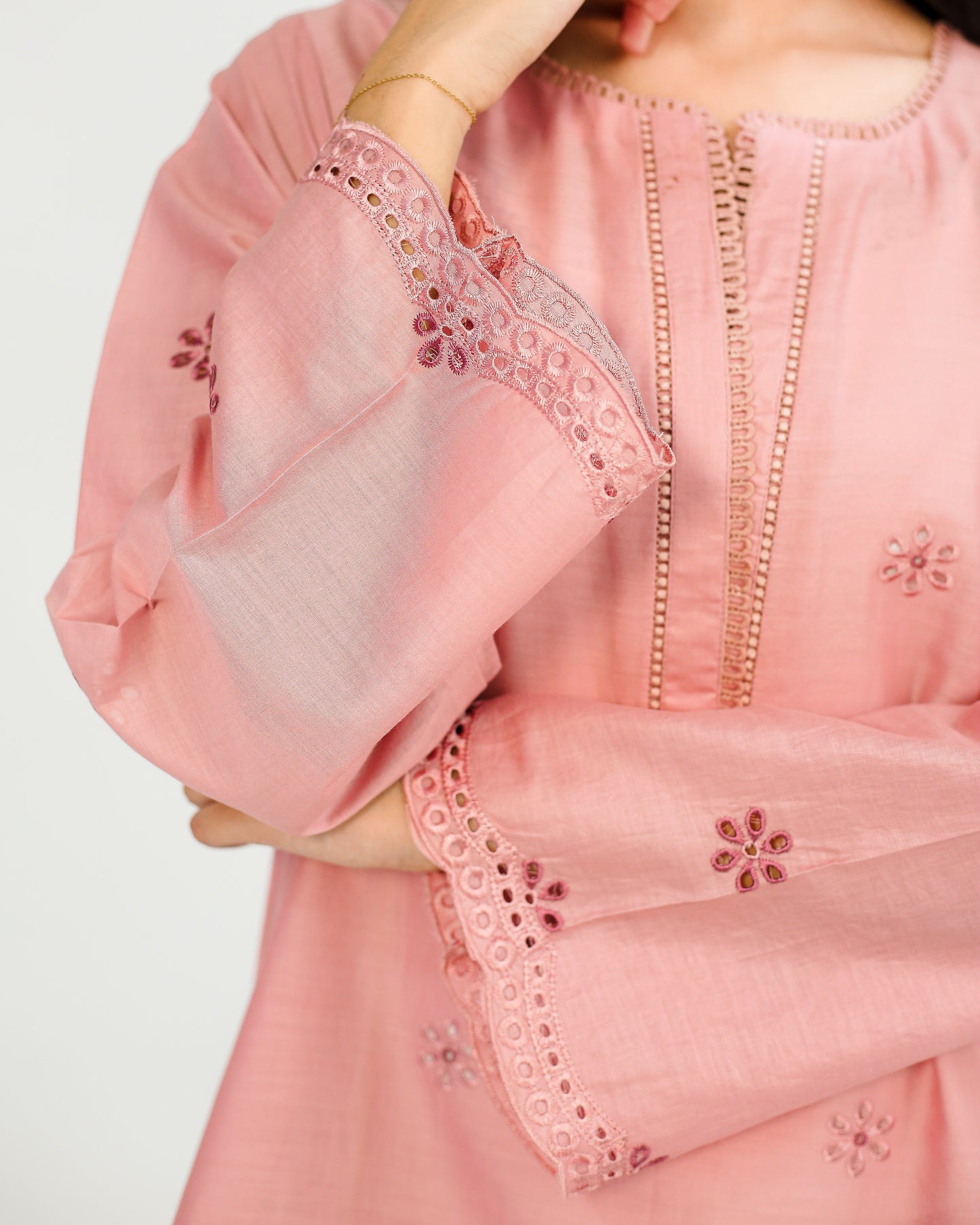 Blush Bloom – Embroidered 2 Piece Lawn Set