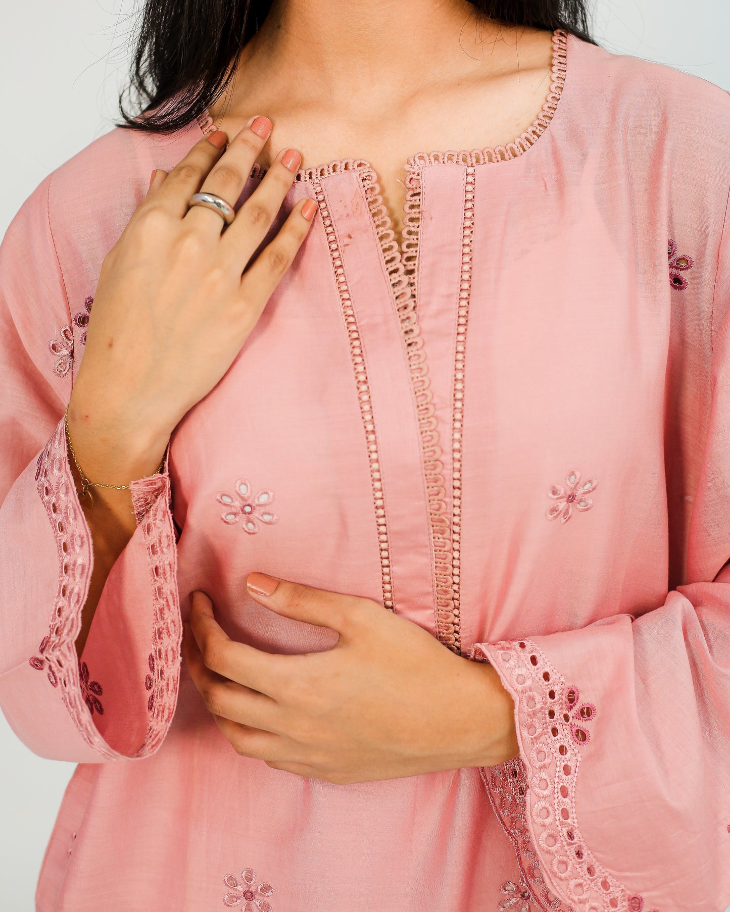 Blush Bloom – Embroidered 2 Piece Lawn Set