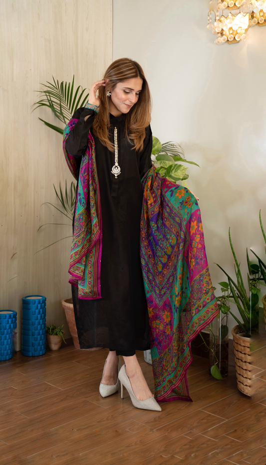 Black with Screenprinted Dupatta